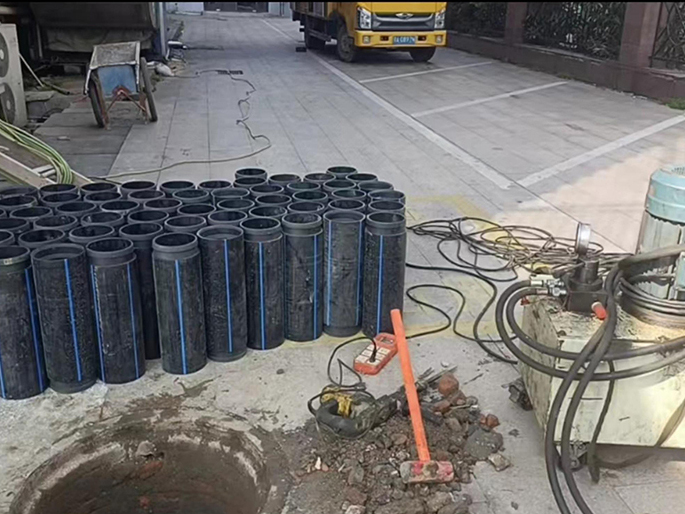 松江PE置换管厂家 DN315置换管 非开挖管短管置换